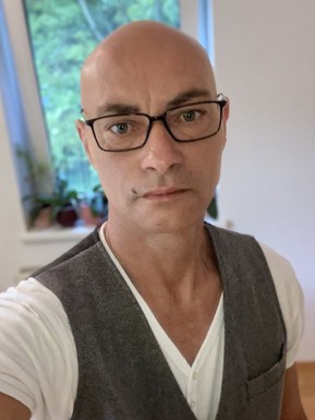 Foreign men for dating