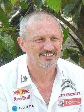 Foreign men for dating