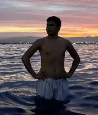 Foreign men for dating